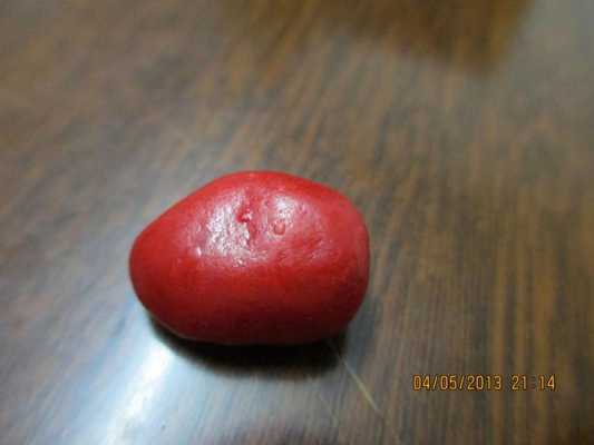 什么石头里面是红的（这是什么石头是红色的而且很光滑）-图2