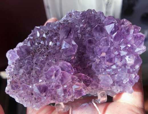 紫晶是什么（紫晶是什么意思）-图1