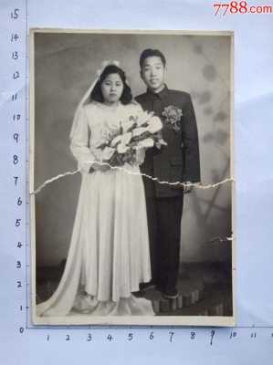 1950结婚照穿什么（结婚照服装搭配）-图2